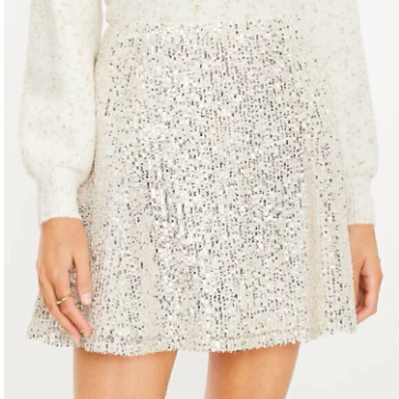 Loft - Sequin A-Line Champagne/Silver Mini Skirt - Size 0 - Picture 1 of 7